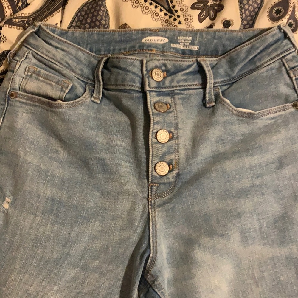 Reposhing high waisted jeans